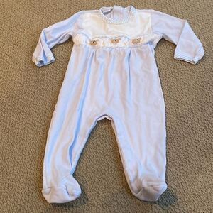 Hug Me First 9-12m smocked bear footie